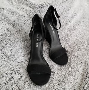 Madden Girl Willoow Wedge Sandals | 7.5M